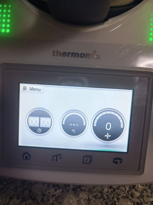 Bimby TM5 com acessórios