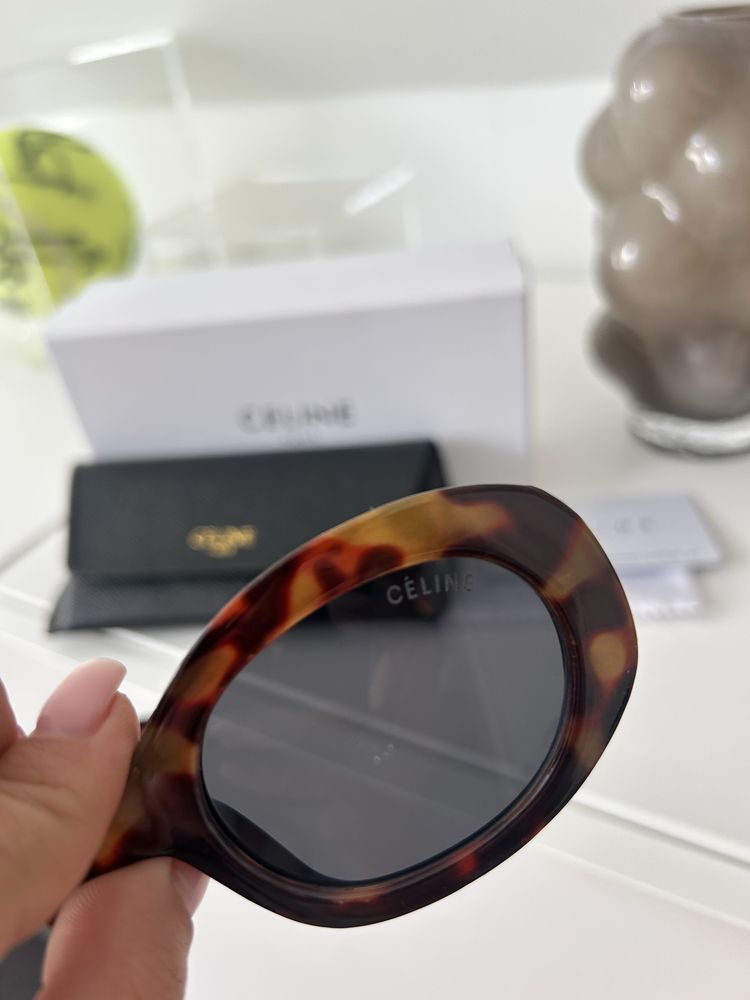Viralowe okulary Celine