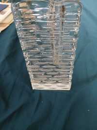 Stary wazon lodowy bialy grube szkło