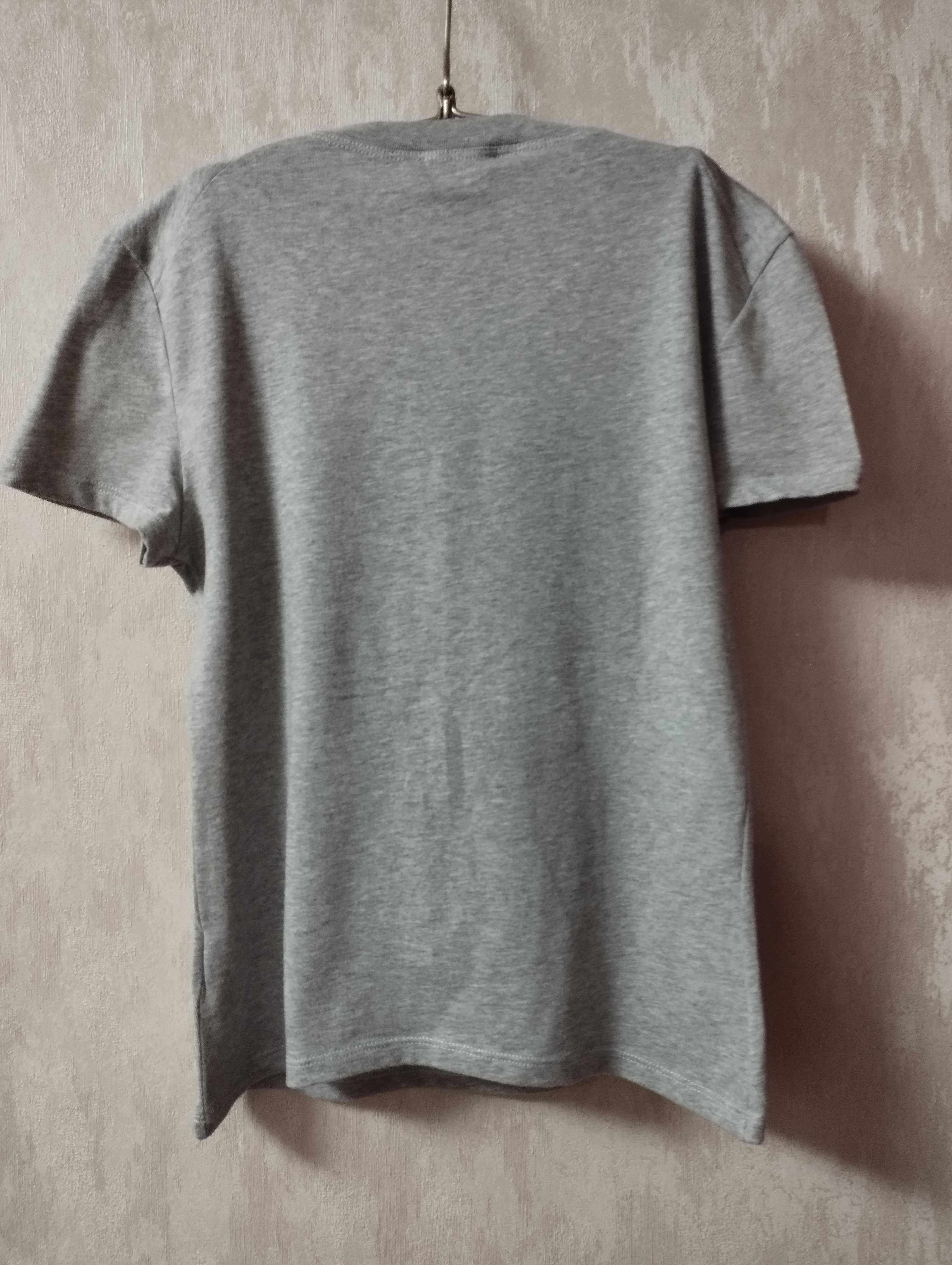 Футболка alexander mcqueen жіноча, xs, б/у