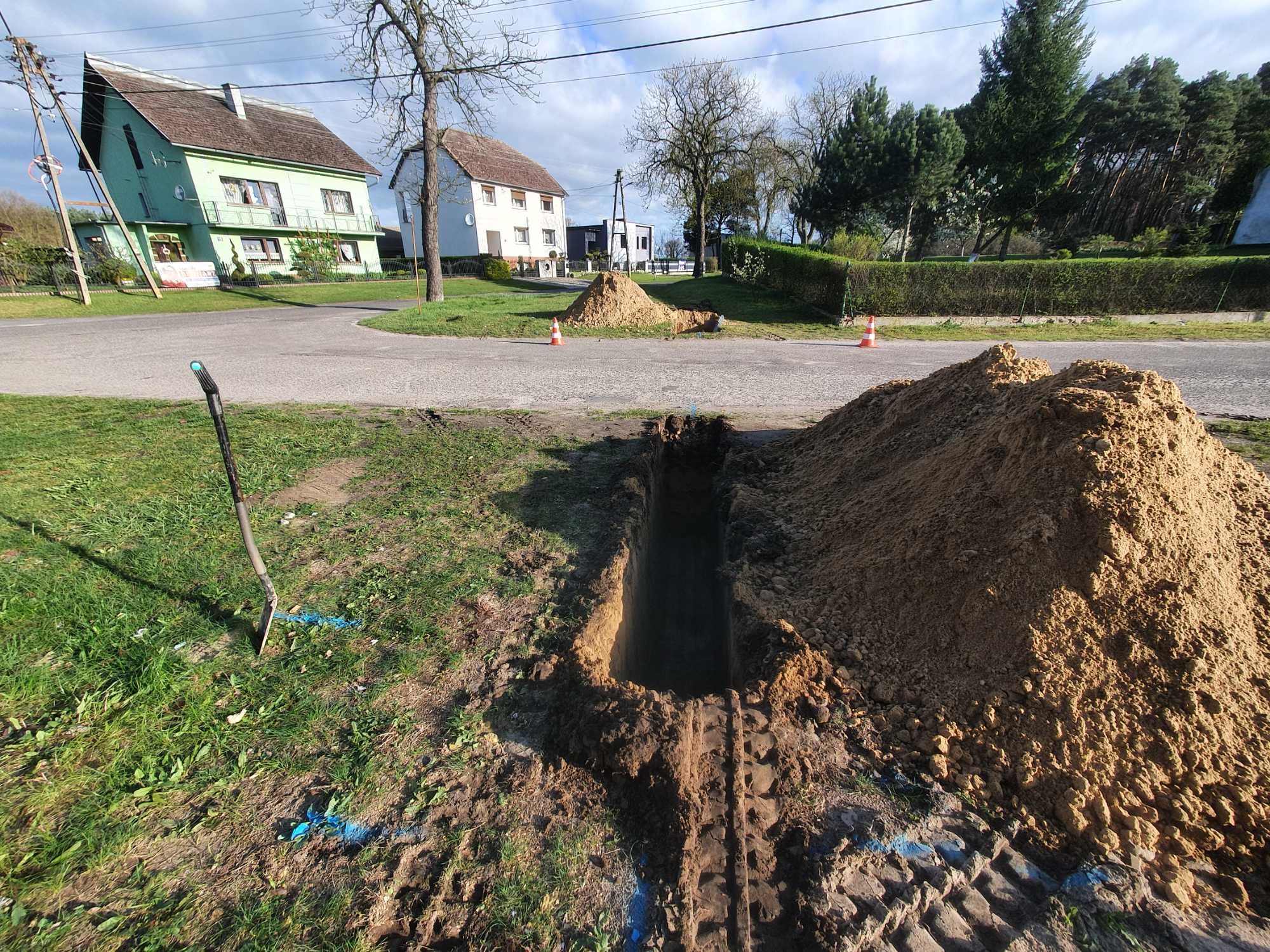 Przecisk pod drogą, przebicie, kret, technologia bezwykopowa