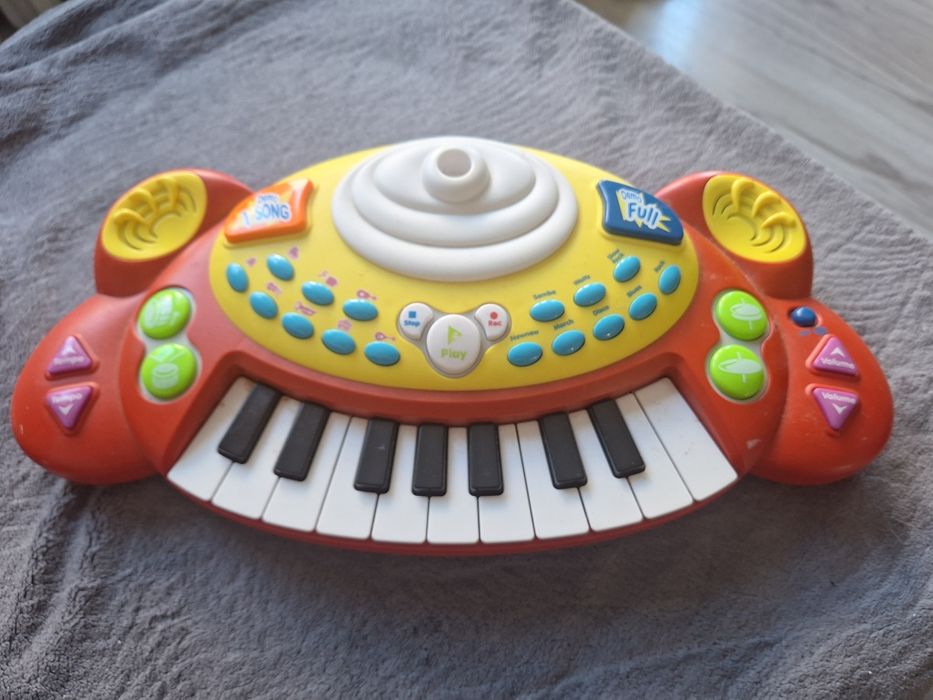 Pianino dla dzieci.