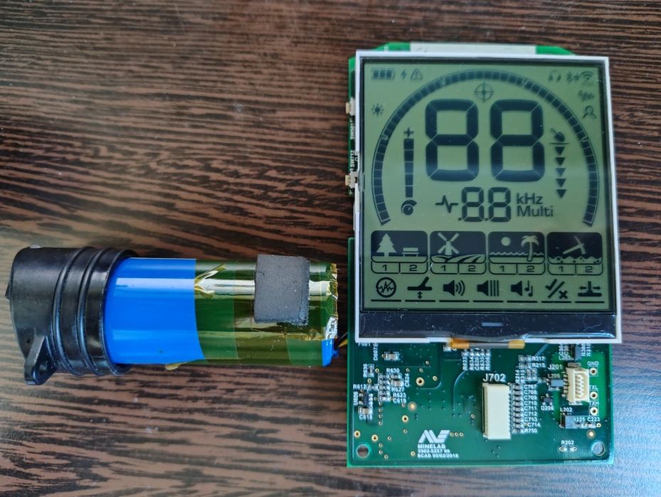 Плата управления Minelab Equinox 800 под восстановление.