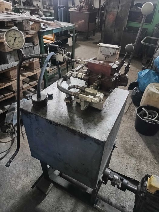Pompa Hydral  WPTO 2-10 Agregat hydrauliczny 320 bar.