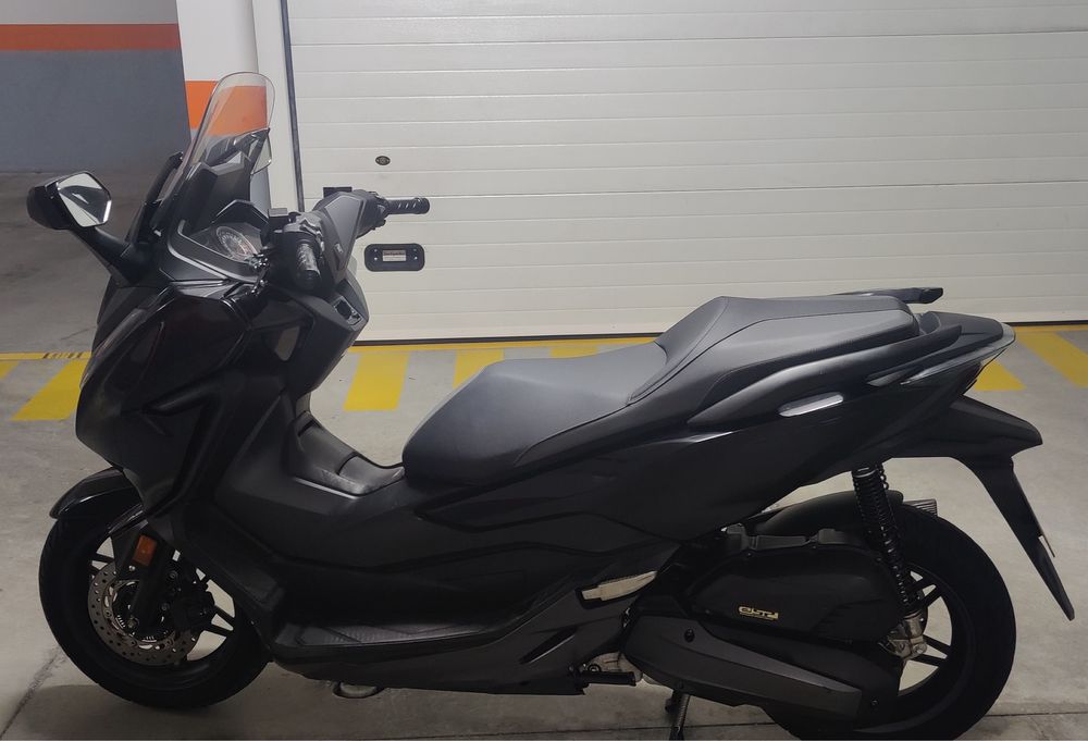 Honda Forza 125
