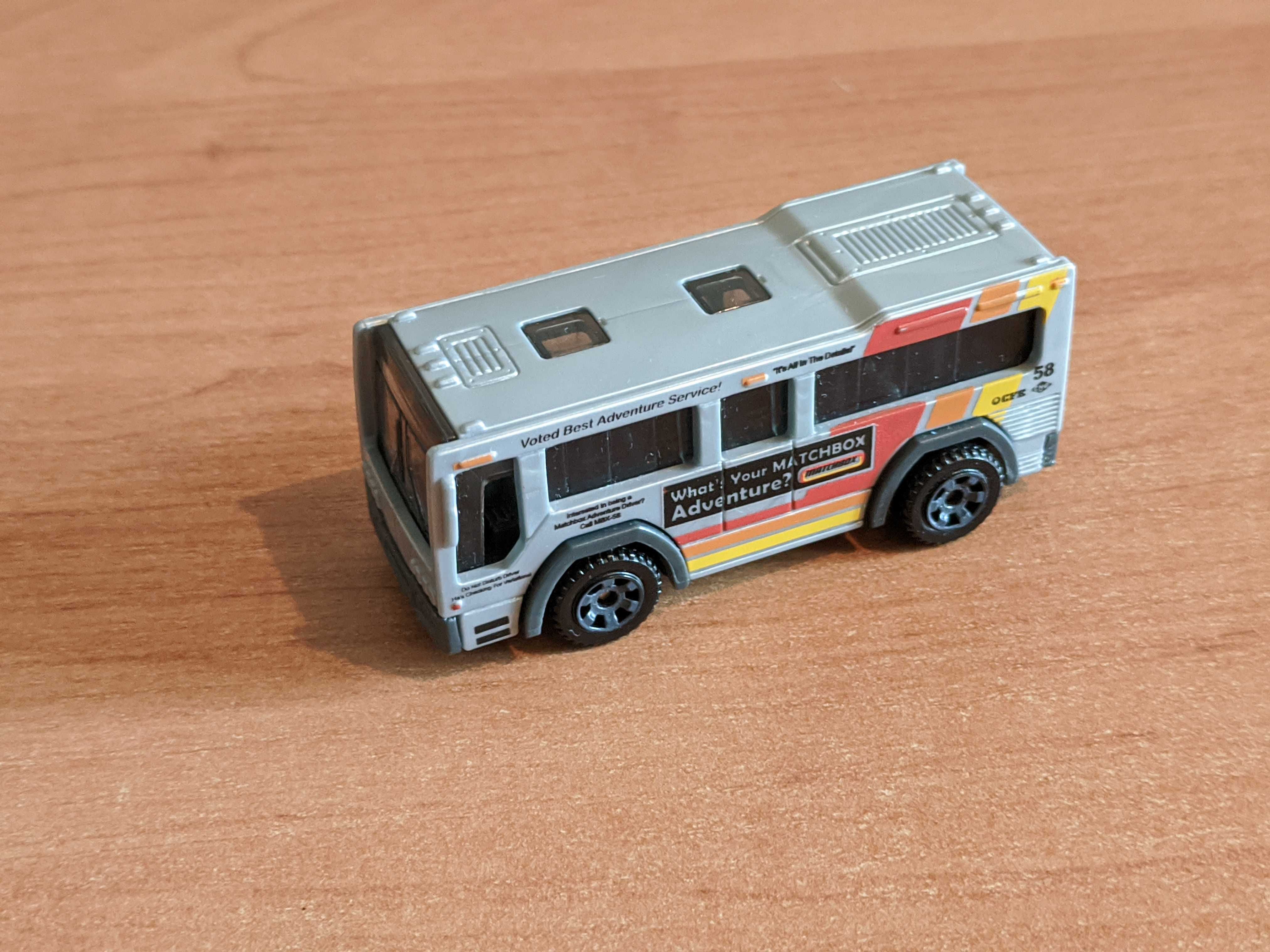 Samochodziki Matchbox, resoraki, 5 sztuk - stan bardzo dobry