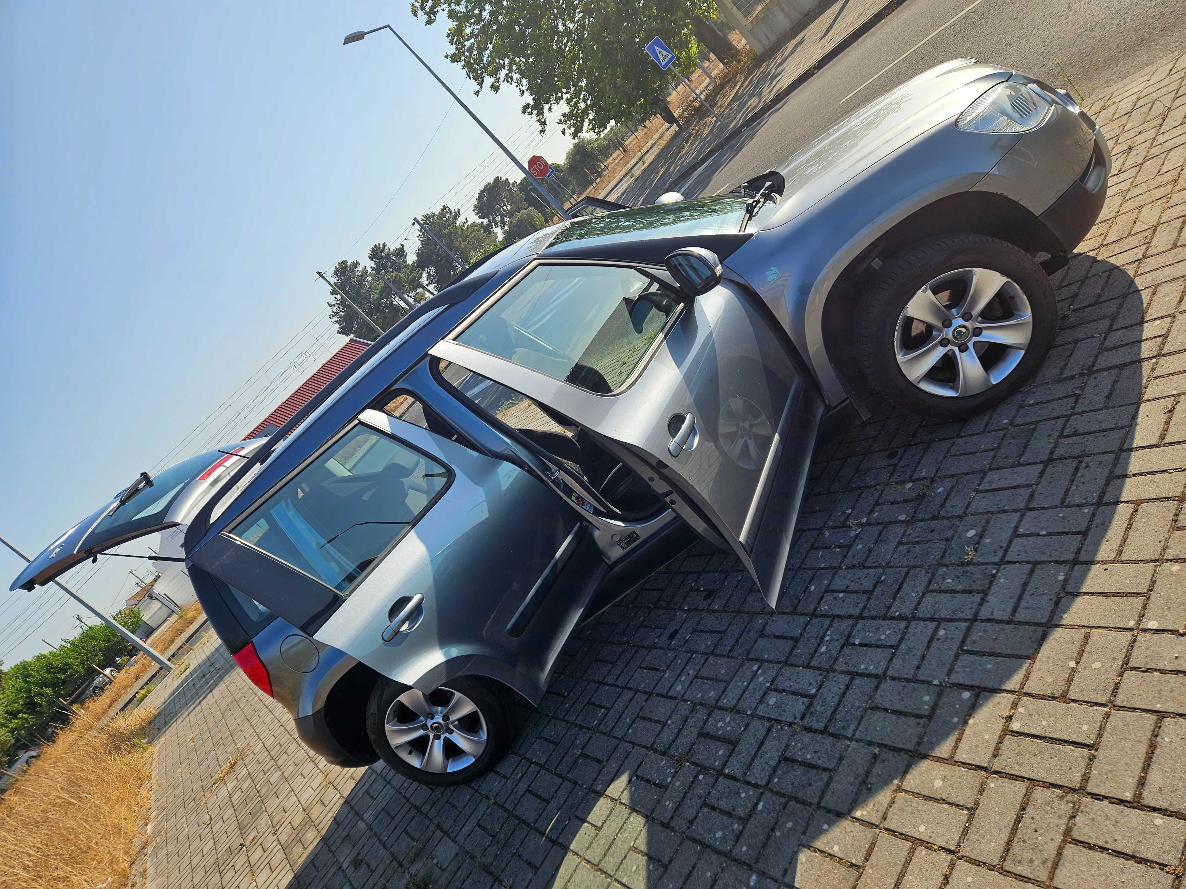 Skoda Yeti 1.6 TDI Experience | Nacional | Histórico Revisões