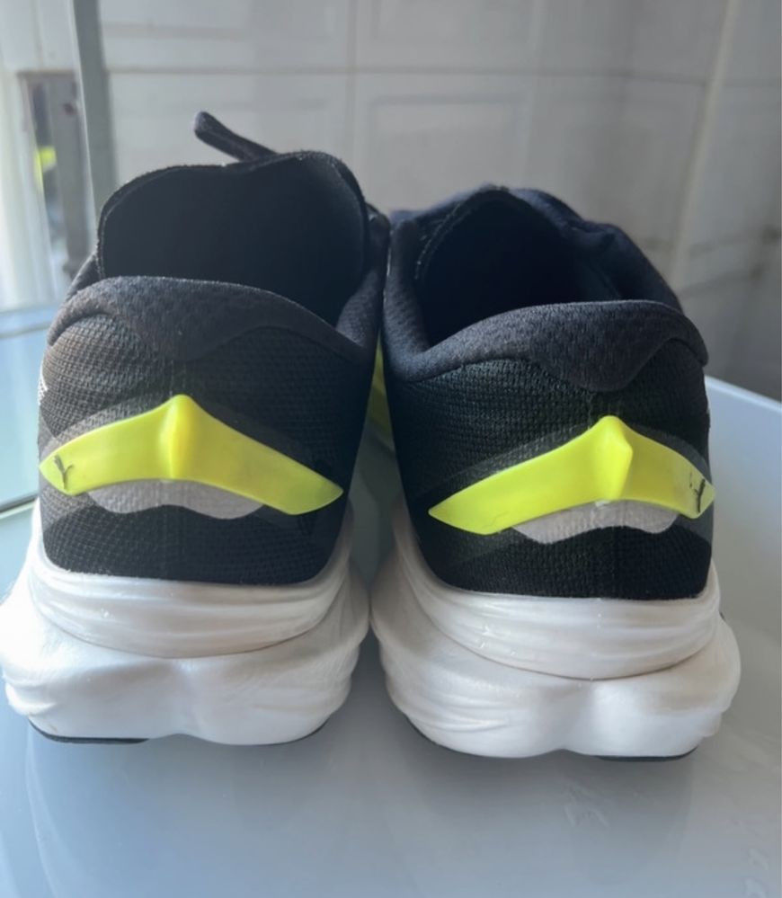 Ténis Puma deviate 3 nitro