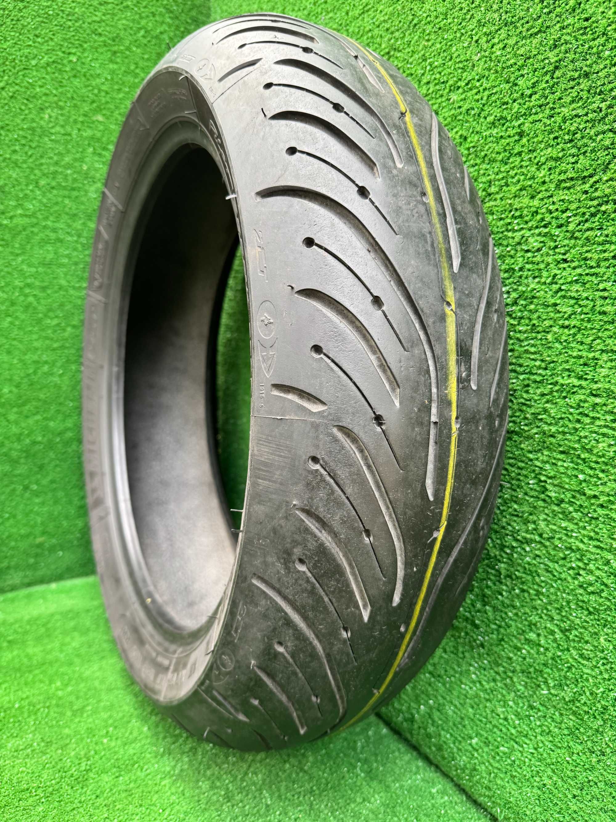 160/60/15 Michelin pilot road 4 scooter pneu usado mota