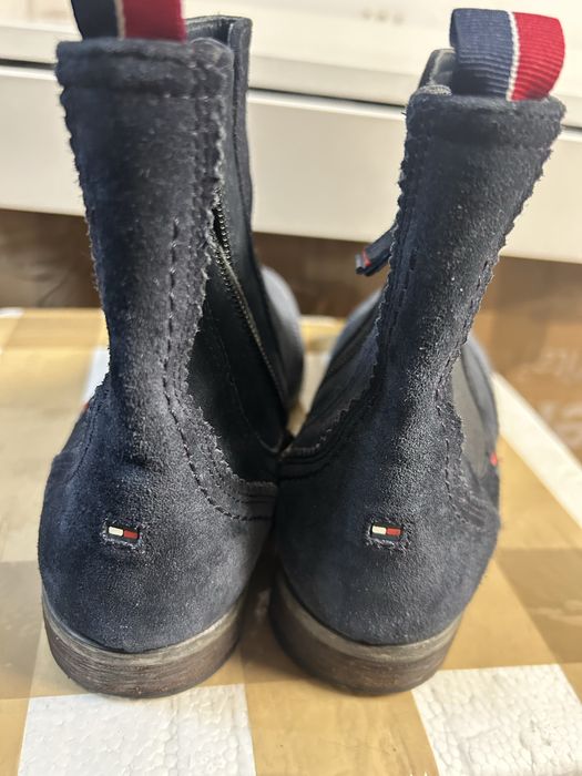 Botki sztyblety tommy hilfiger stan bardzo dobry zdjecie nie oddaje te