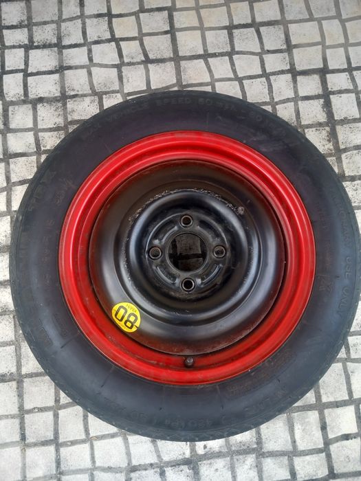 Pneu sobresselente