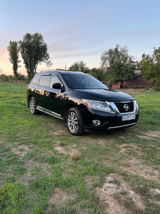 Nissan Pathfinder SL