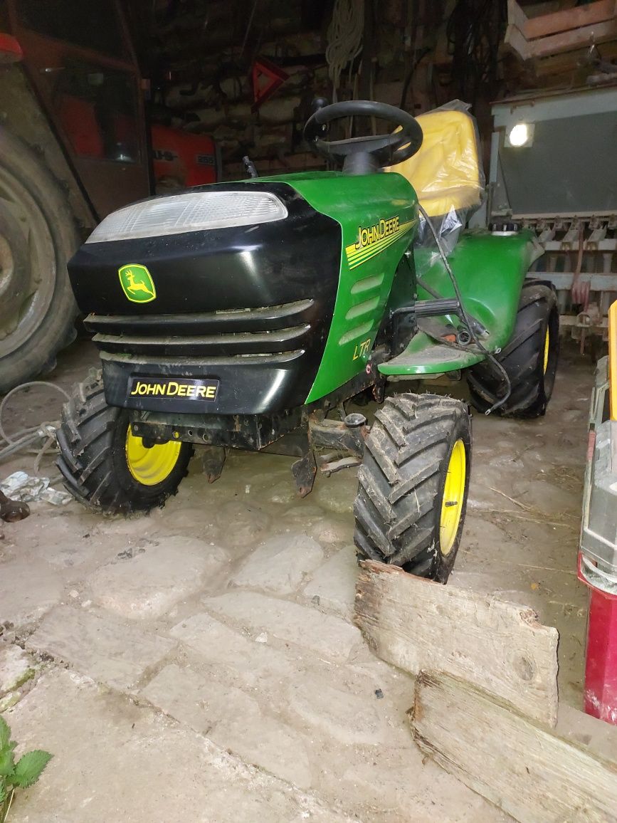 Ciągnik traktorek kosiarka john deere