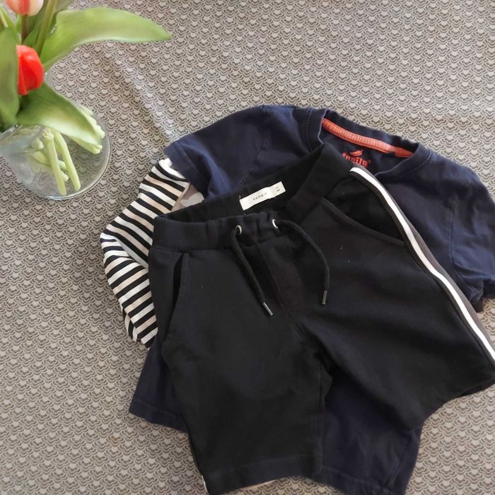 Zestaw ubrań rozmiar 98-104 Spodnie, koszulka, sweter, dżinsy ZESTAW3