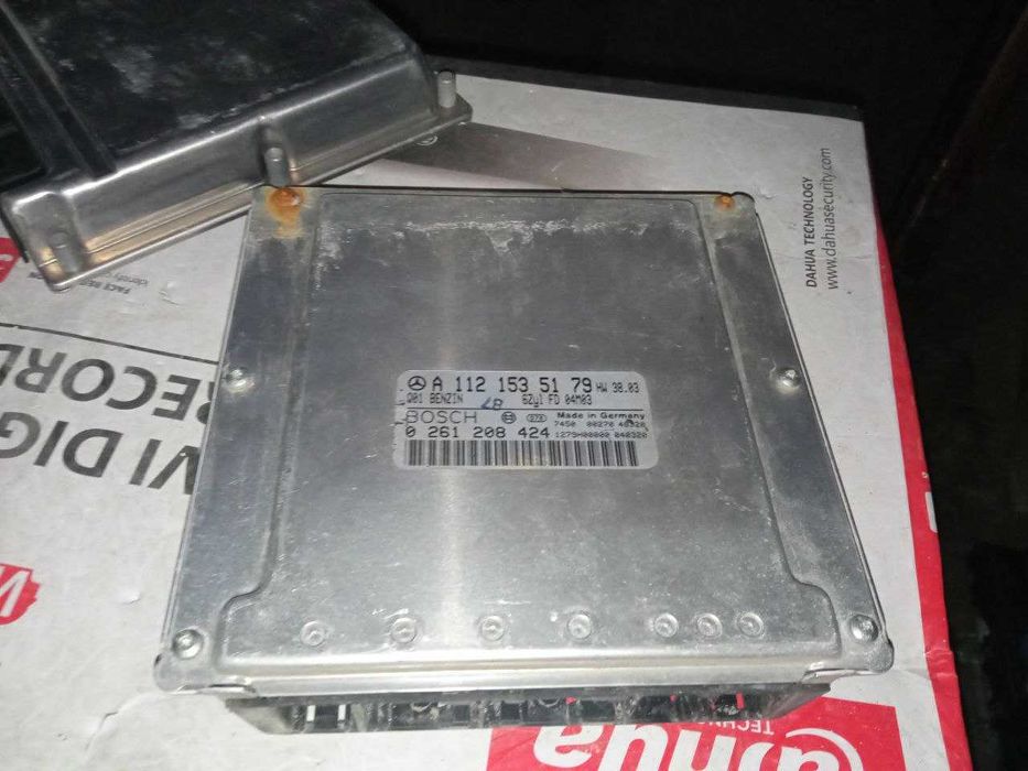 Блок управління двигуном Mercedes W209 3.2 A1121535179 0261208424