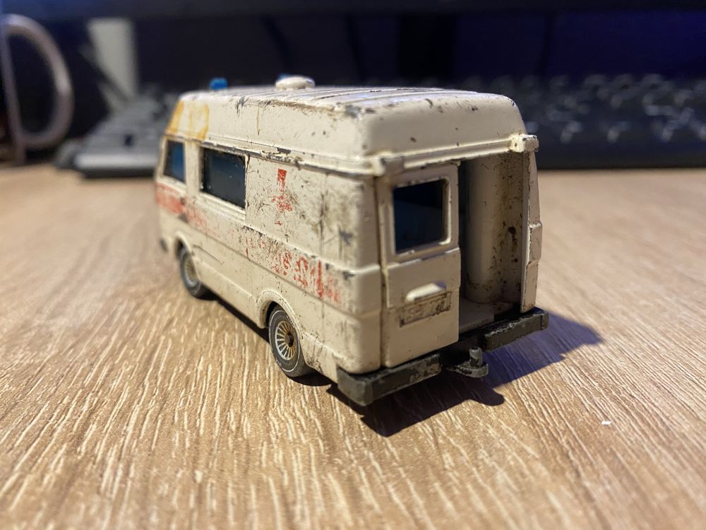 Volkswagen LT28 Kastenwagen SIKU