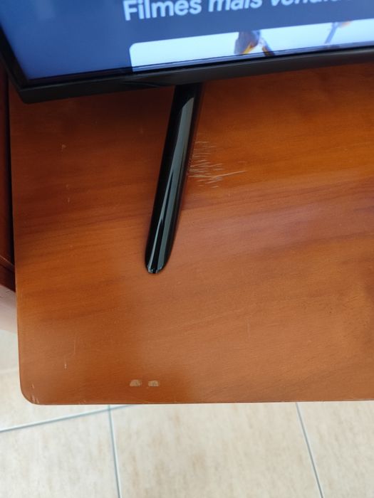 Móvel para TV mais mesa de centro