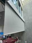 Estores elétricos como novos
