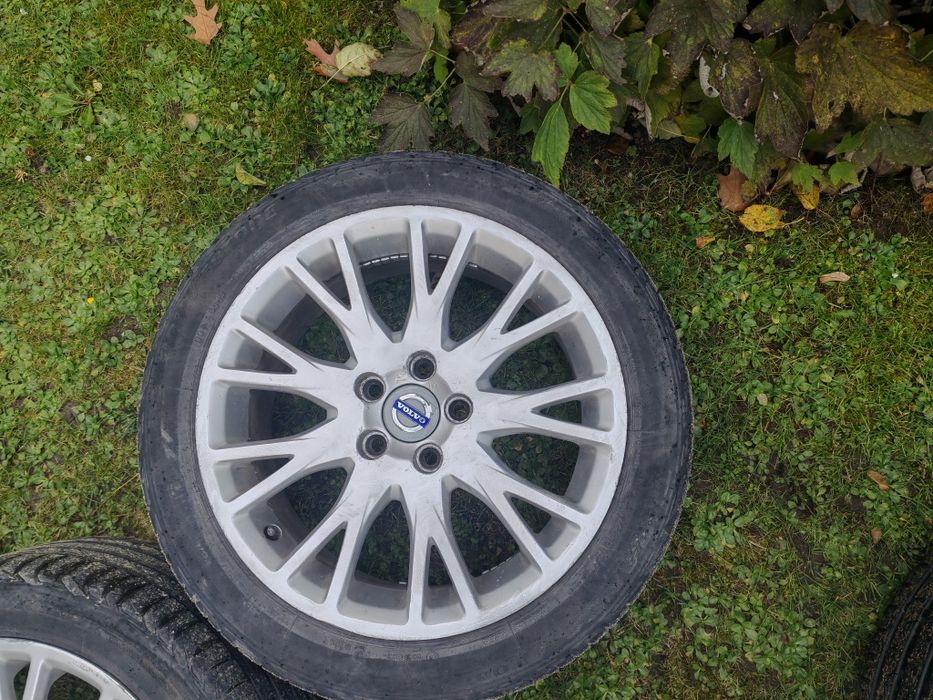 Felgi koła 17 Volvo Orpheus 5x108  225/45