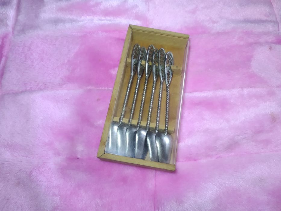 Набор винтажных чайных ложек с ажурными ручками, 6 шт.