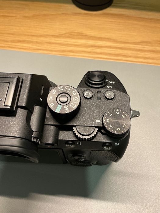 Sony a7 R III + 3 baterias e carregador originais