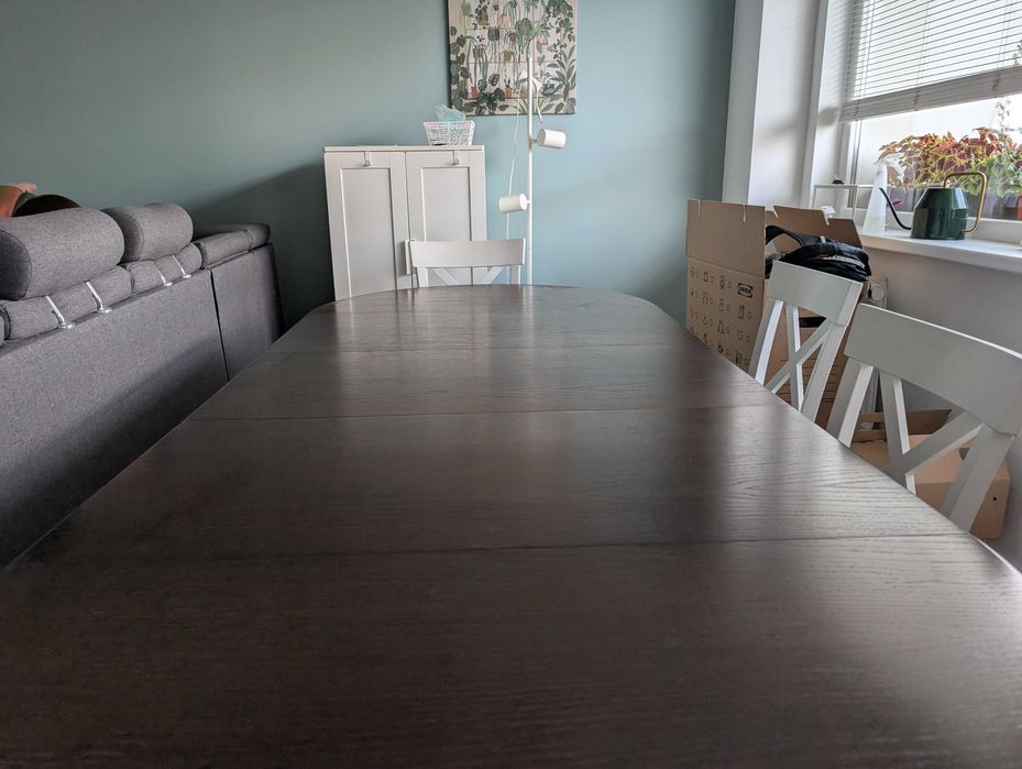 Stół rozkładany + 4 krzesła