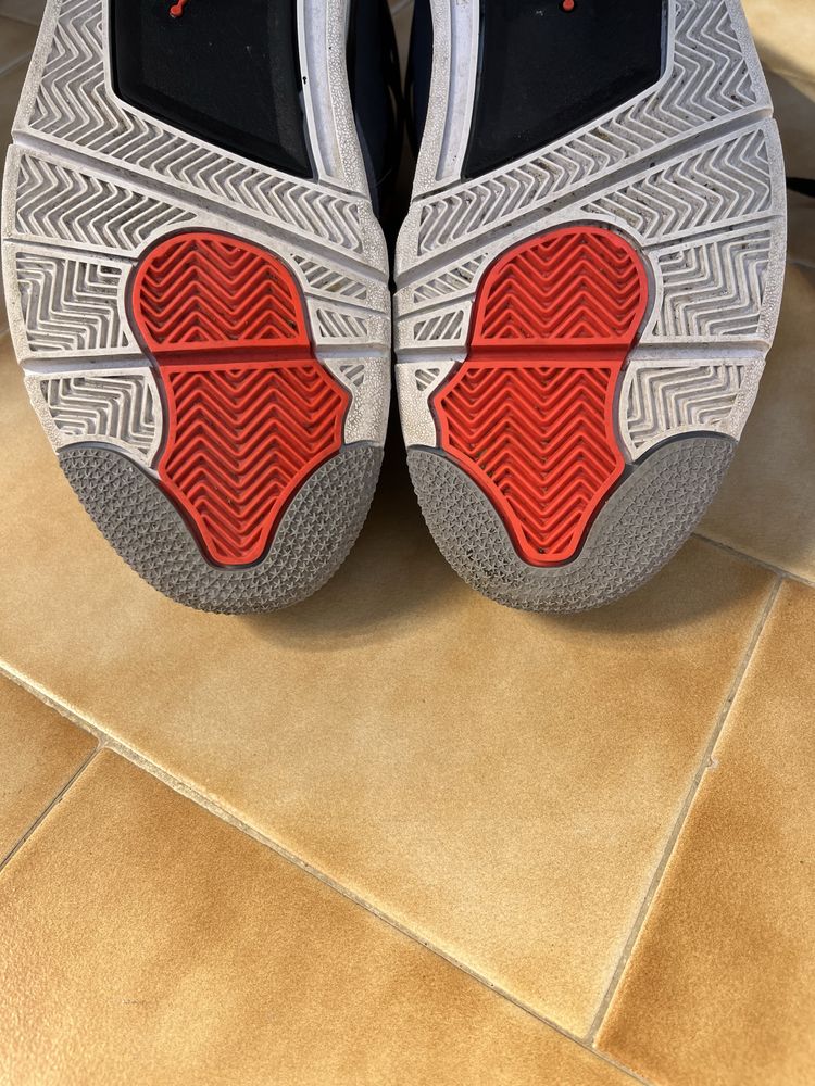 Jordan 4 infrared