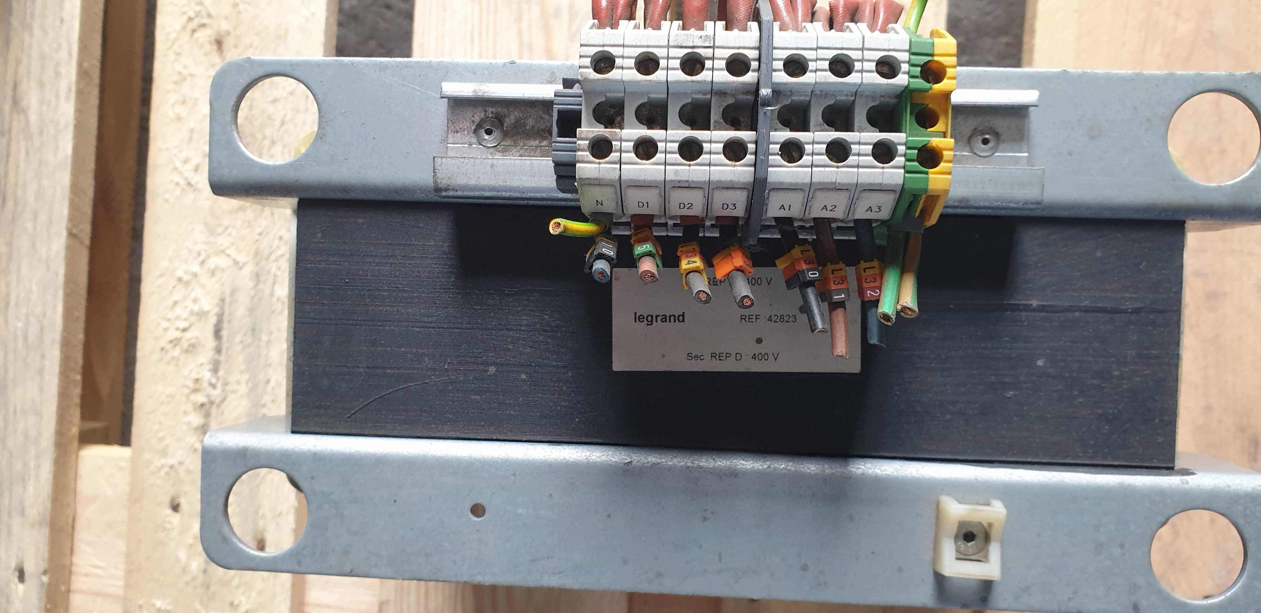 Transformator separacyjny trójfazowy autotransformator 5 kVA 2,5 kVA