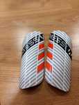 Ochraniacze piłkarskie Adidas Messi - Idealne dla każdego fana!

Na sp