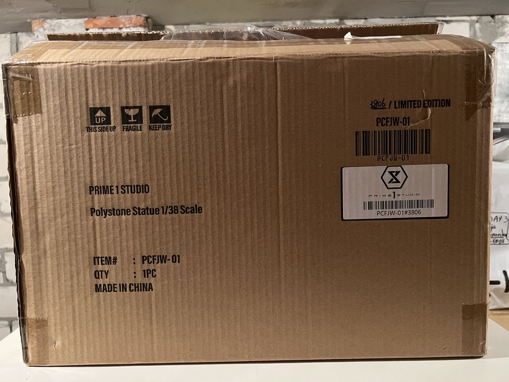 Figurka Tyranozaur Rex z filmu Jurassic World (Prime 1 Studio)