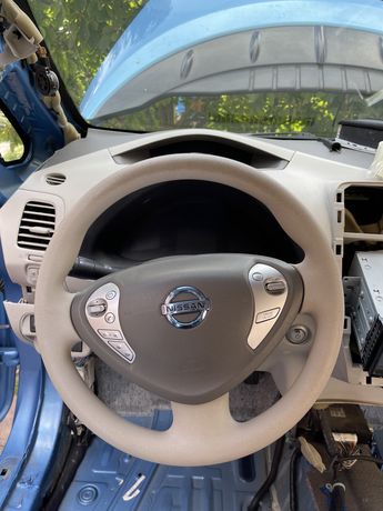Nissan leaf 2010-2017 srs airbag руль