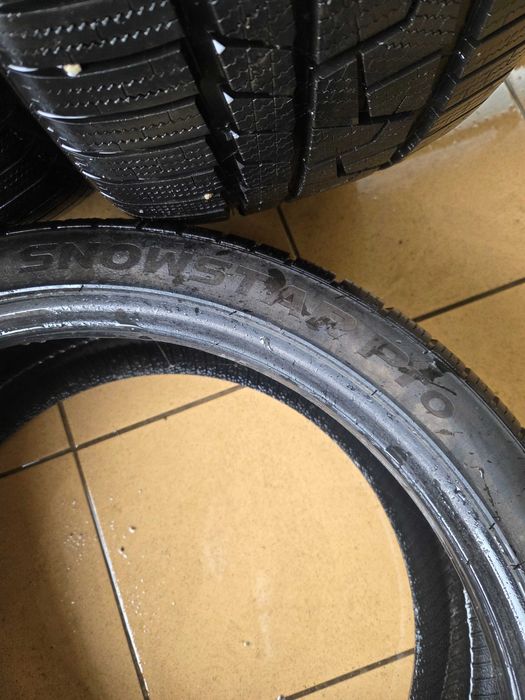 Opony zimowe 255/35/19 jak nowe