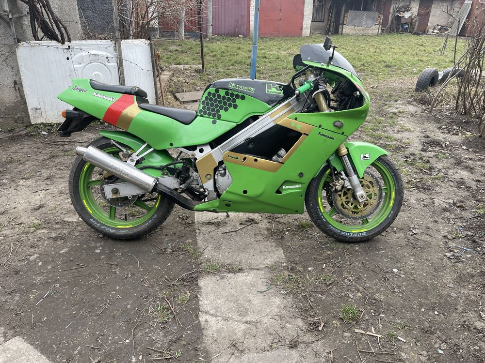 Продам спорт Kawasaki zxr250