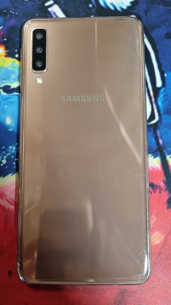 Телефон samsung A7 64GB