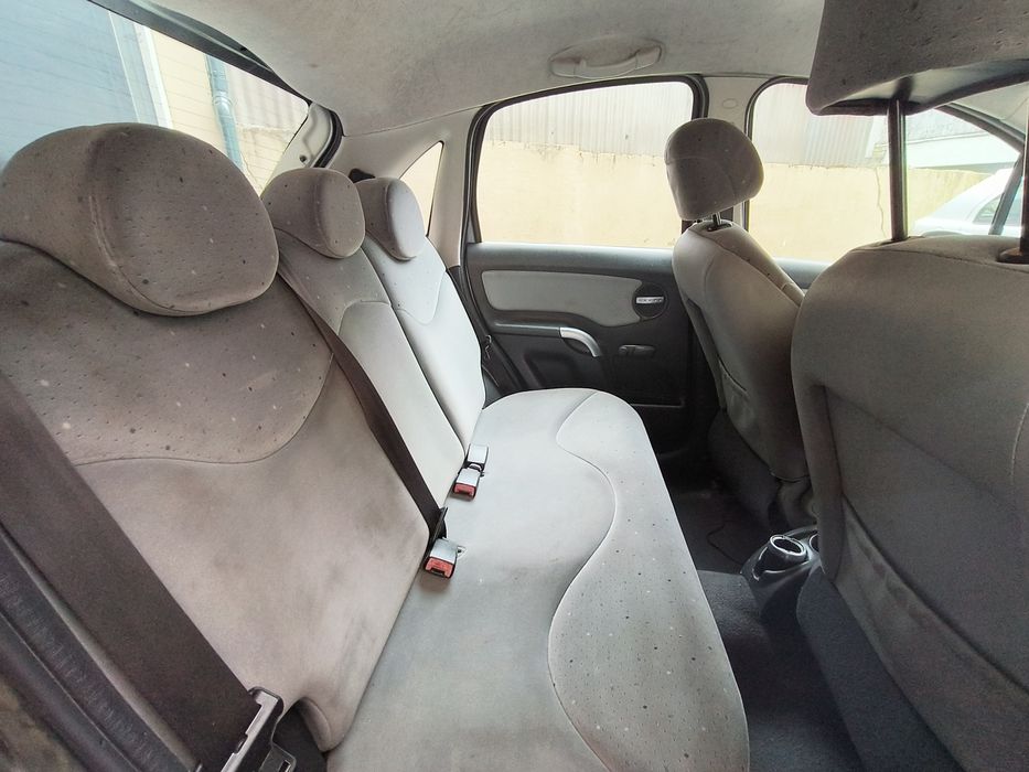 Citroen C3 1.1 Dream 5 Portas apenas 200 mil kms ano 2004
