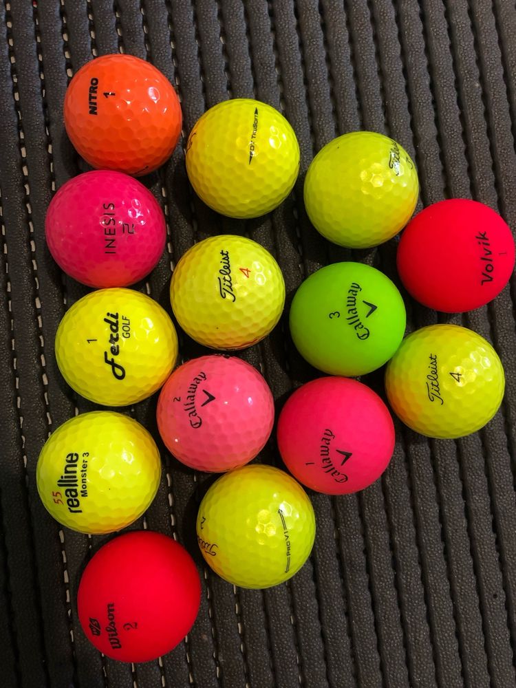 Bolas de golfe lavadas