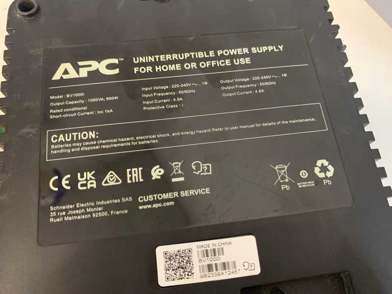 ДБЖ APC Easy UPS 1000VA (600W) Black новий АКБ 12В 9А