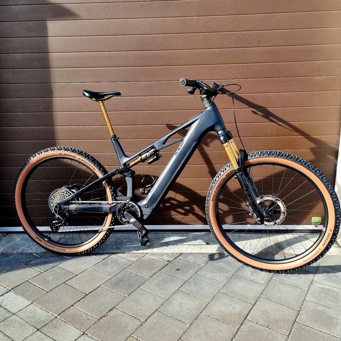 MTB FULL CUBE Stereo Hybrid ONE44 HPC 800WH 100Nm carbon gold Kashima