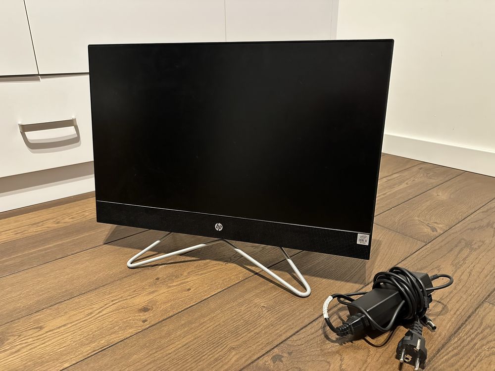 Komputer HP AiO i3, 256GB ssd, 4GB ram