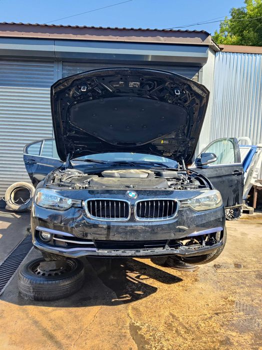 Разборка запчасти шрот бмв 3 ф30 Крило крыло BMW 3 F30 розборка