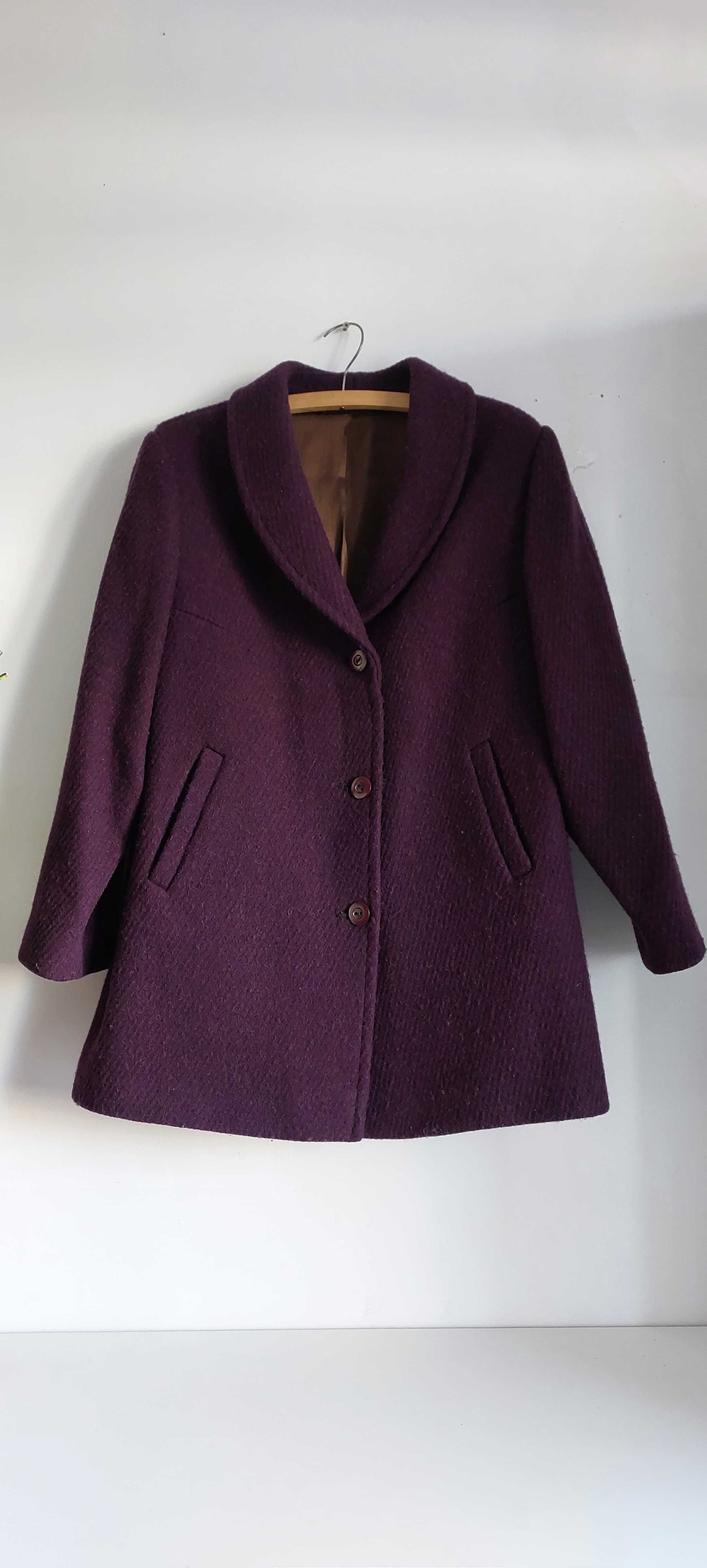 Fioletowy płaszcz vintage wełniany