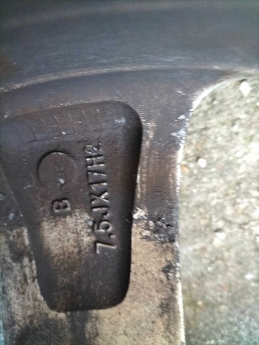 Jantes BMW 17" Originais - c/ Pneus 225.50.17