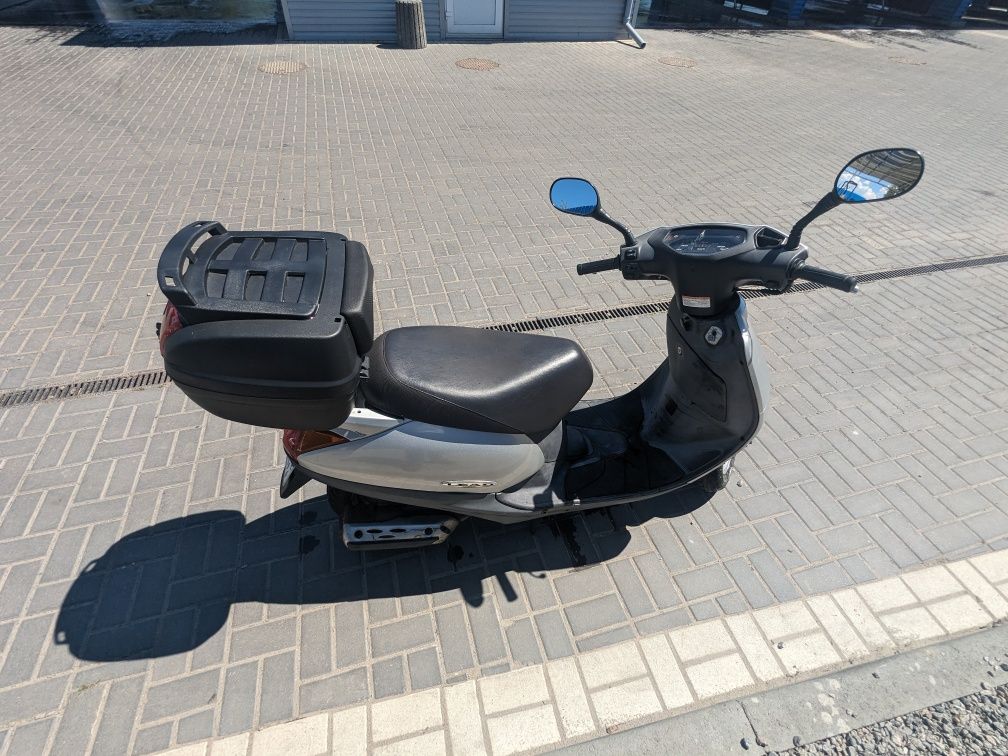 Продам скутер Honda Lead AF48