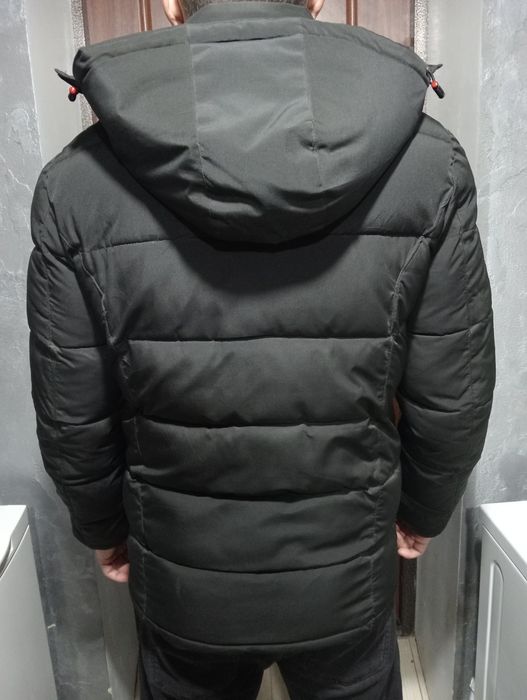 Продам чоловічу зимову куртку, розмір L-XL