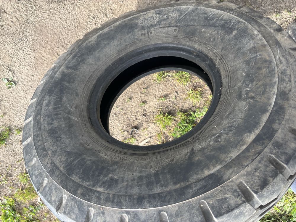 Opona do przyczepy rolniczej r13 profil 9.00?