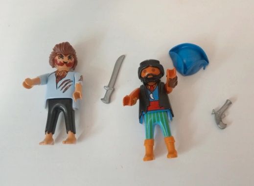 Figurki Playmobil, cztery sztuki