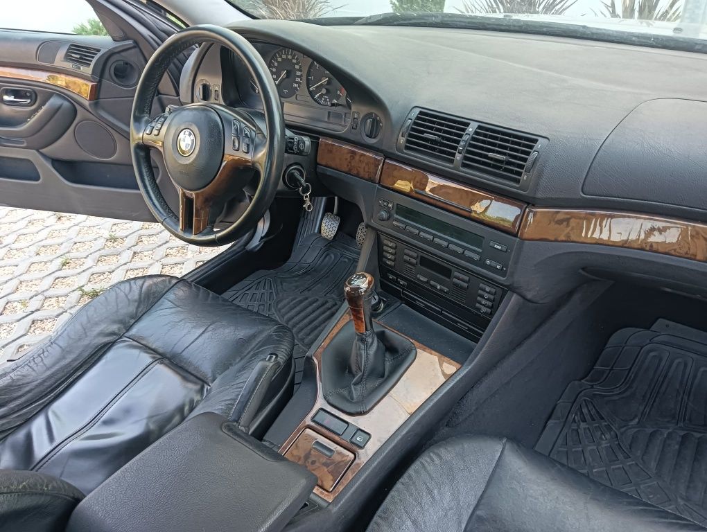 BMW 530D ano 2001