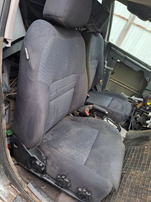 сидіння ніссан альмера санні н16 б10 класік прімера п12