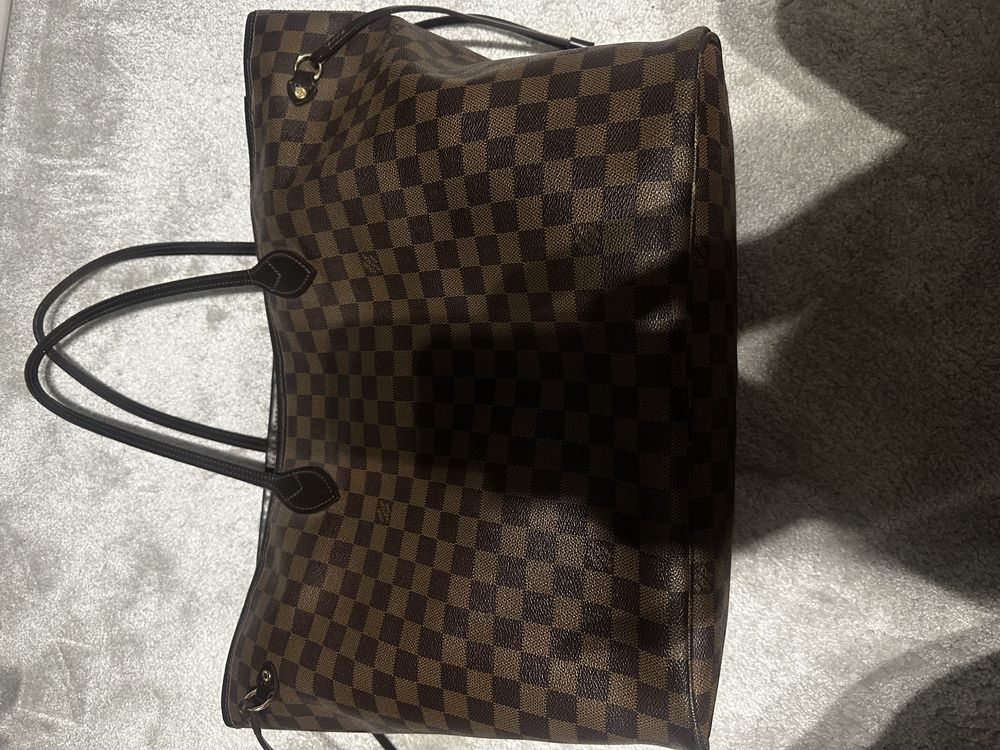 Torebka neverful Louis Vuitton z organizerem