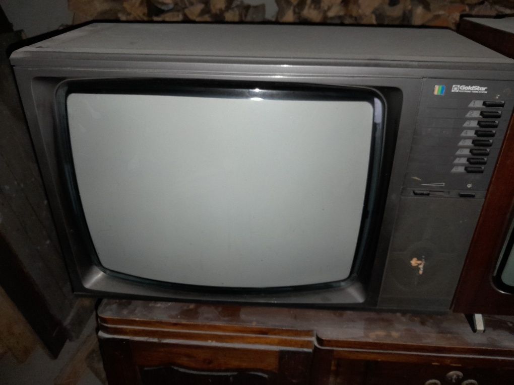 Televisão antiga Goldstar